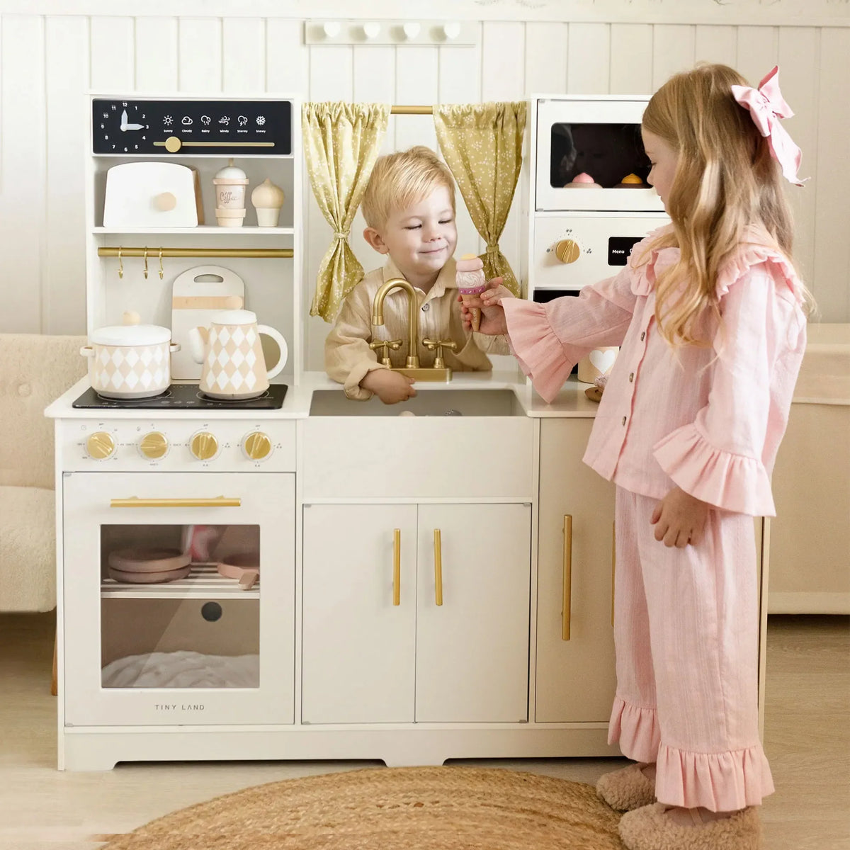 Tiny Land Iconic | Cream Wooden Play Kitchen — manufacturer product image 8