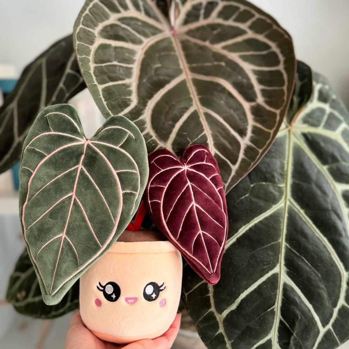 Anthurium Red Crystallinum Plant Plushie – product photo 3