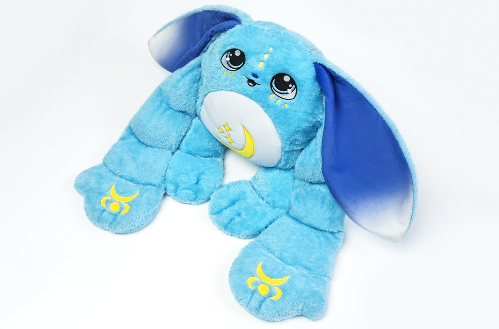 Bo Moon Pals 5 lb weighted hugging plush — manufacturer product image 3