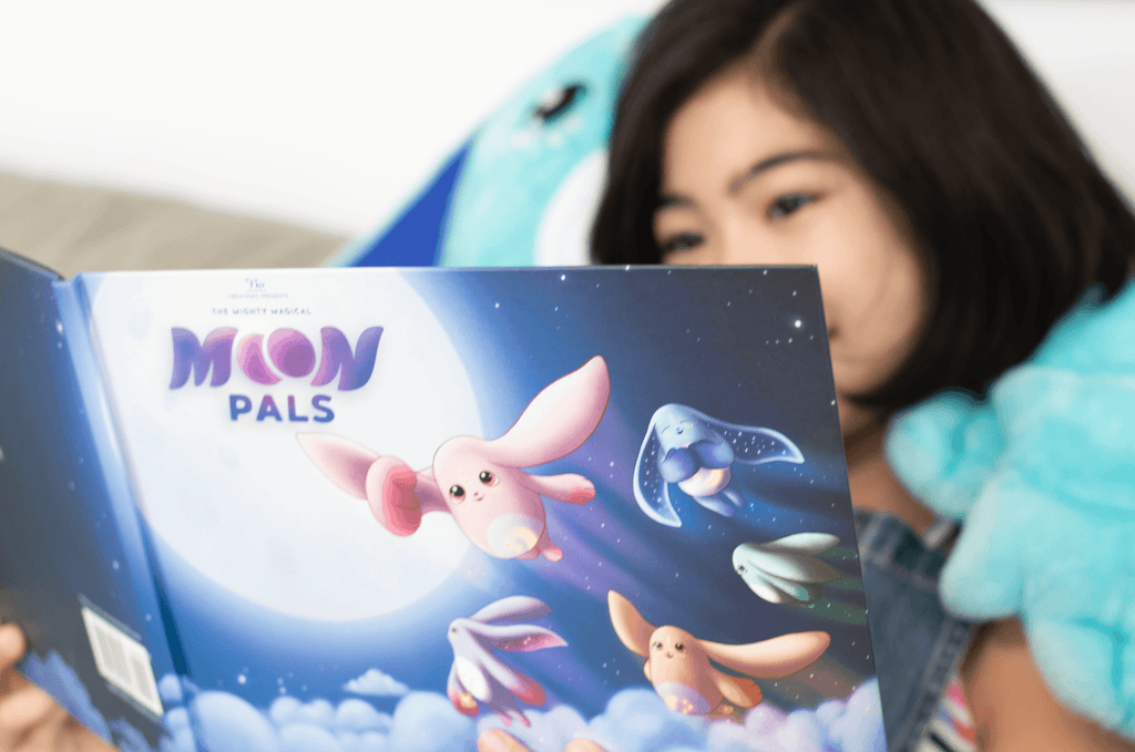Moon Pals Mighty Magical storybook — manufacturer product image 2