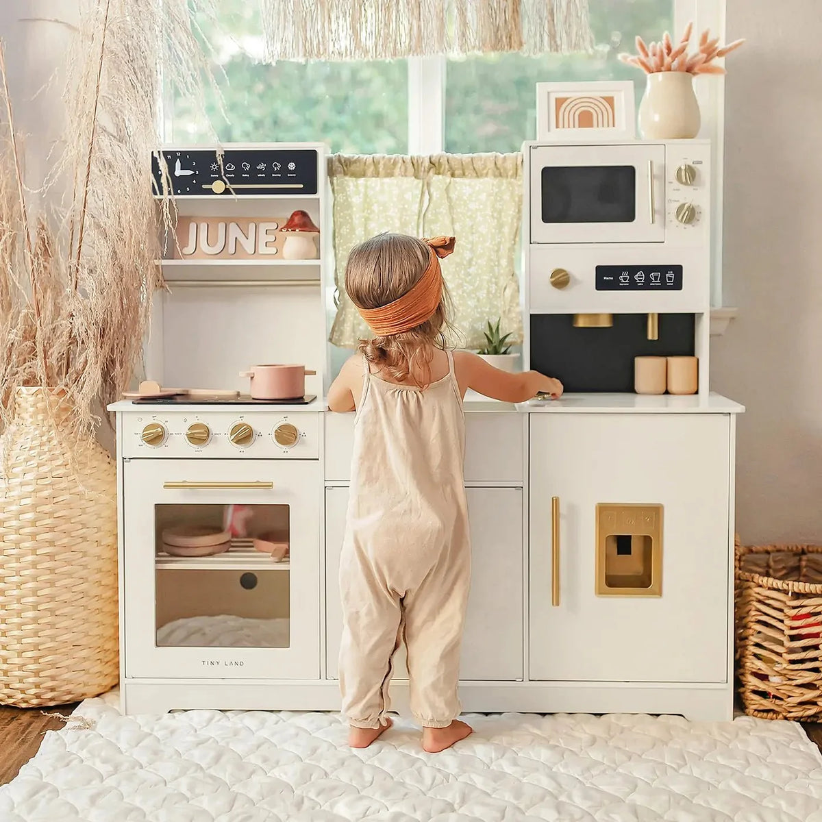 Tiny Land Iconic | Cream Wooden Play Kitchen — manufacturer product image 3